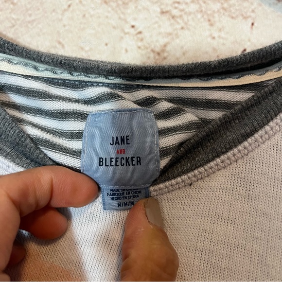 Jane Bleecker long sleeve top striped sleeves size medium - Picture 2 of 6